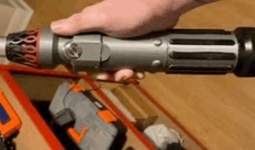 使用SolidWorks的去设计星球大战的光剑