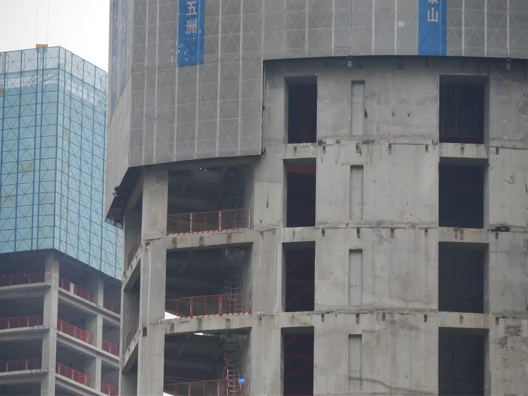 重庆在建第一高楼 万科超高层二三期项目全面打造标化智慧工地