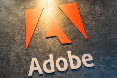 没想到大厂Adobe还有这些“猫腻”!