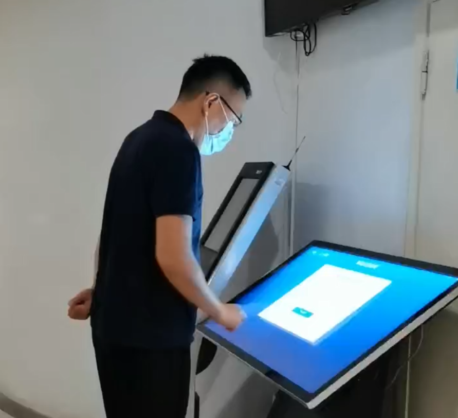 打通法律服务群众“最后一公里”,方正璞华劳动人事法律自助咨询服务平台频获“点赞”