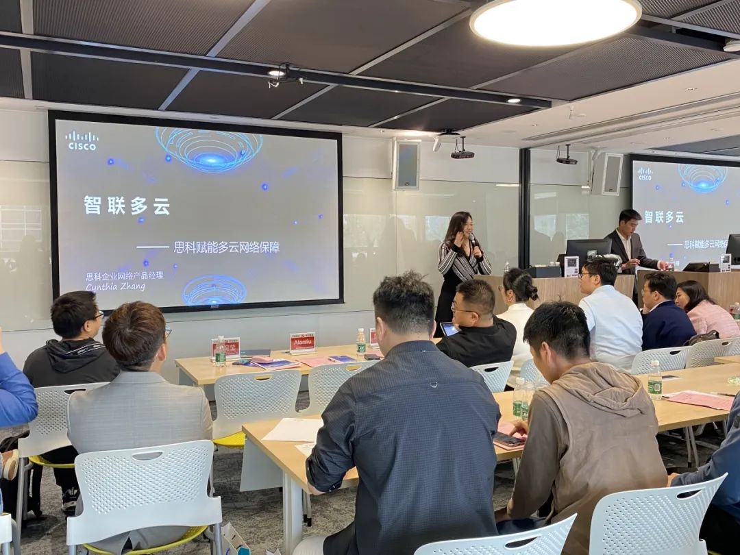 领AI风潮 创无限可能丨领驭科技携手深圳人工智能产业协会走进微软活动圆满成功!