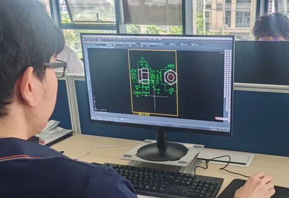 裕泰汽配 × 中望软件:深度融合二三维CAD+CAM平台,铸就高端汽车紧固件领军典范