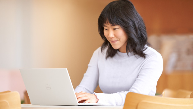 推进 Microsoft 365：新功能和定价更新