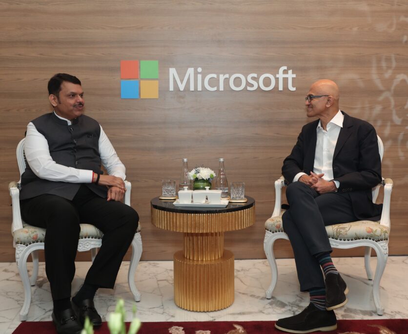 Satya-CM-Fadnavis-836x683