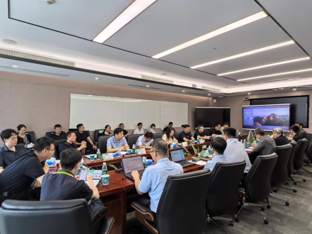 走进华为 | 聚力共赢——泊松软件携手中国和平利用军工技术协会举办工业软件高质量发展私享会