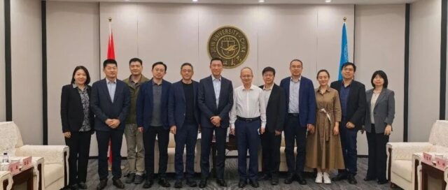 携手吉林大学，共建仿真创新与人才培养新平台——“吉林大学-Cadence 仿真联合实验室”正式揭牌
